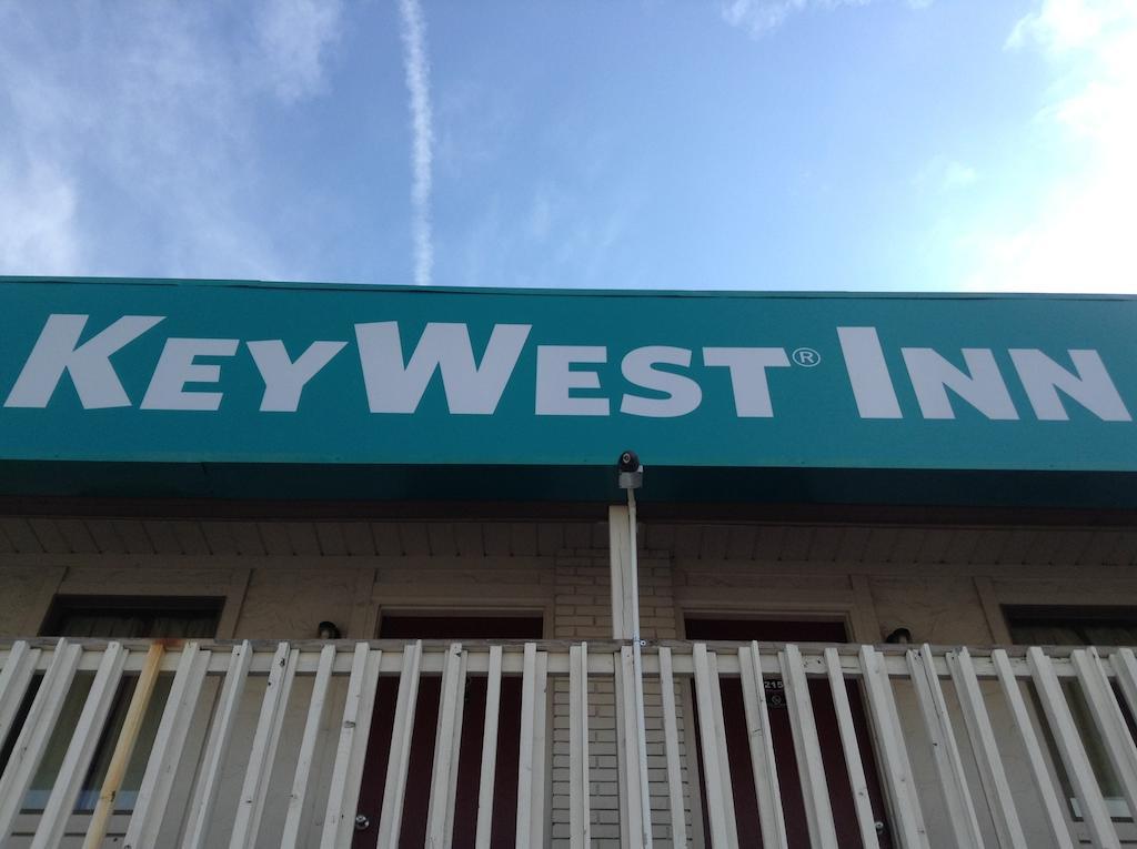 מריוויל Key West Inn - Hobart מראה חיצוני תמונה