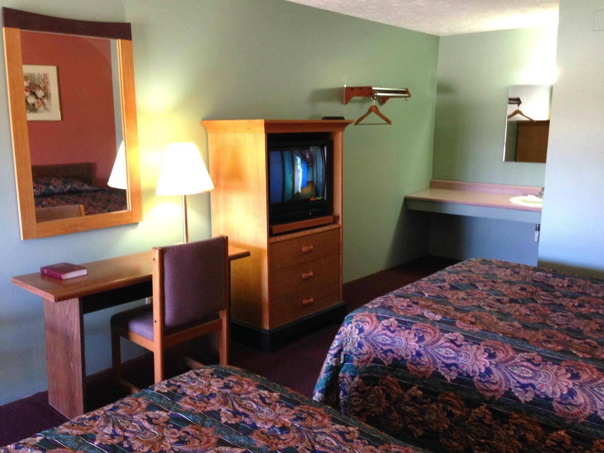 מריוויל Key West Inn - Hobart מראה חיצוני תמונה