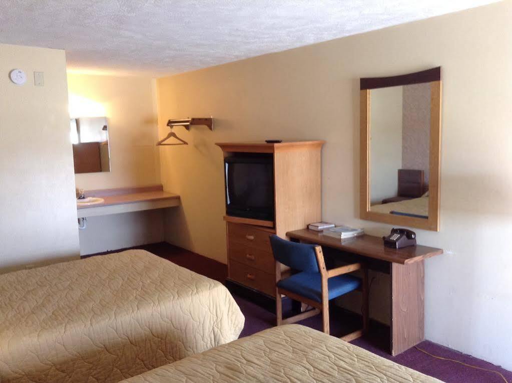 מריוויל Key West Inn - Hobart מראה חיצוני תמונה