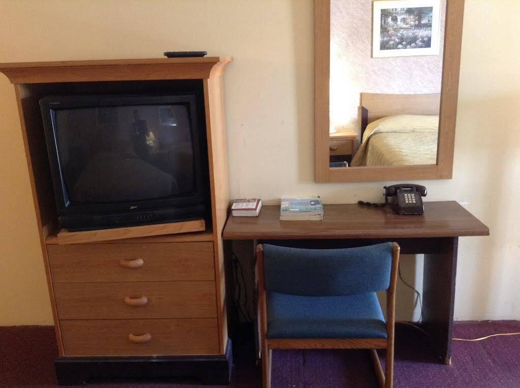 מריוויל Key West Inn - Hobart מראה חיצוני תמונה